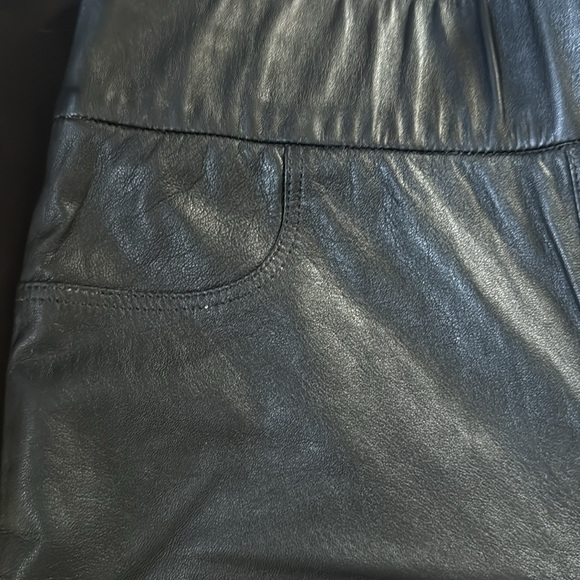 AS By DF Gigi Black Stretch Recycled Leather Front/Ponte Knit Back Legging Sz M - Picture 4 of 5